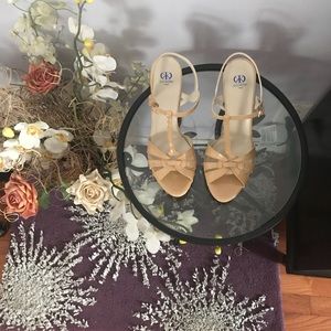 Nude Dee Keller pumps that go with every outfit.